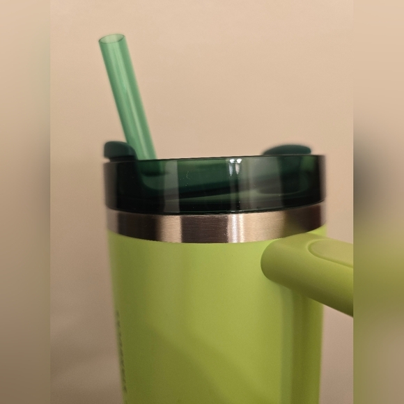 NWT 2025 LATAM Starbucks Stanley Collab, Quencher Tumbler, 30 Oz - Picture 10 of 11